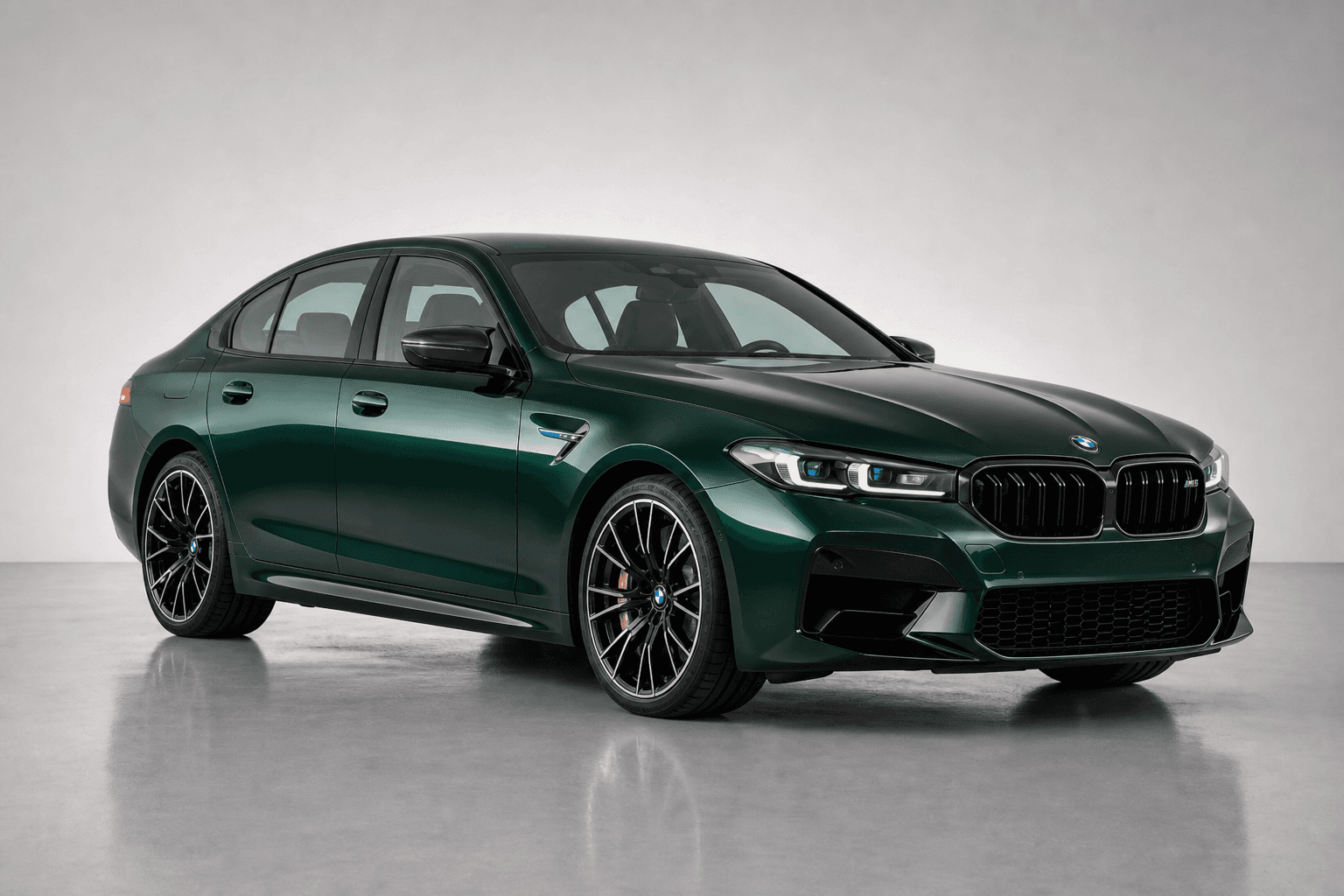 BMW M5 Sedan — Foran