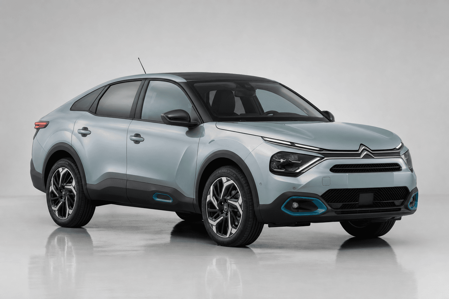 Citroën ë-C4 X — Foran