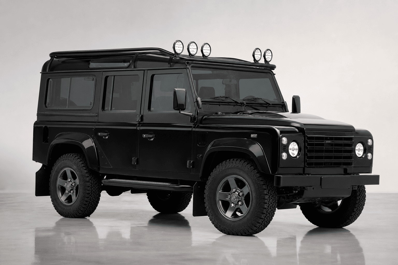 Land Rover Defender — Foran