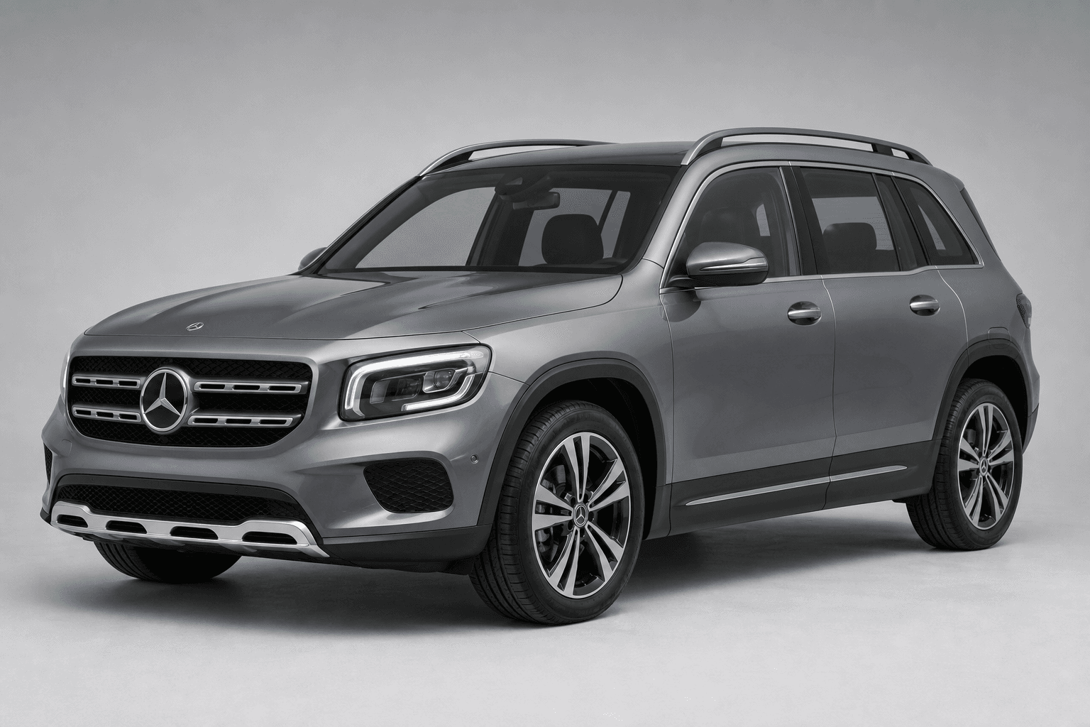 Mercedes-Benz GLB — Foran