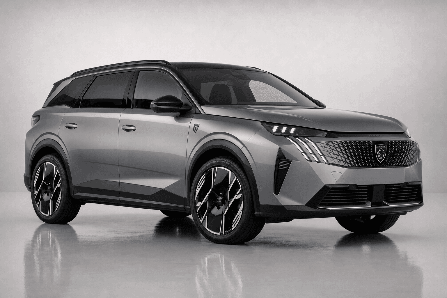 Peugeot E-5008 — Foran